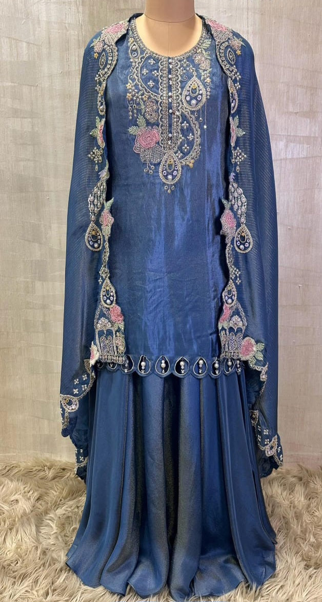Cape Suit Set